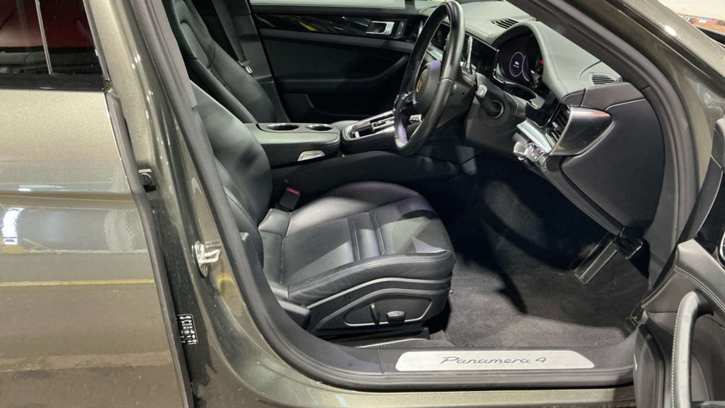 Porsche Panamera 2.9 L 4 Sport Turismo E-hybrid 4Wd #2