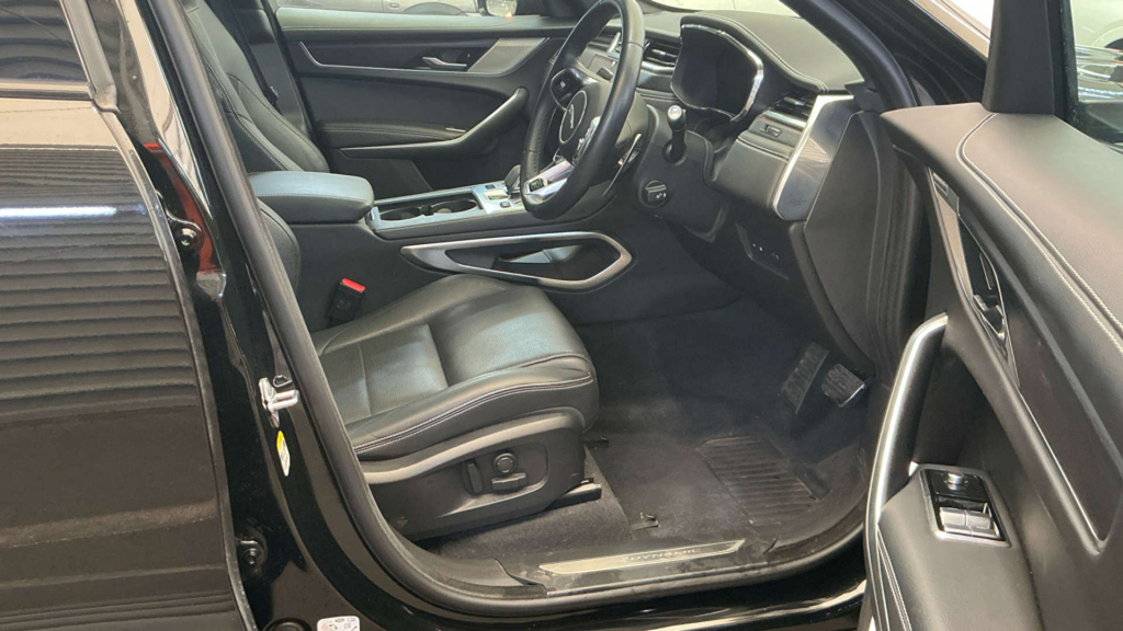 Jaguar F-Pace 2 L R-dynamic Black Phev Awd 4Wd  #3