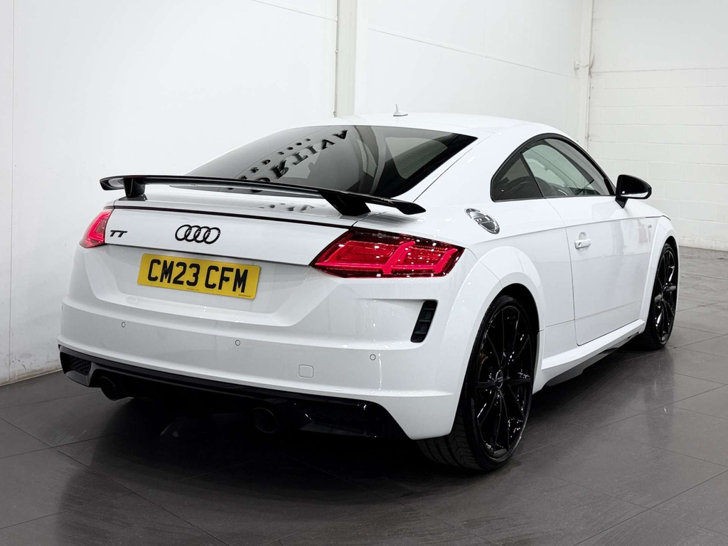 Audi TT 2 L S Line Final Edition 40 Tfsi CM23CFM  #4