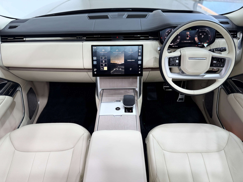 Land Rover Range Rover Diesel Black #19