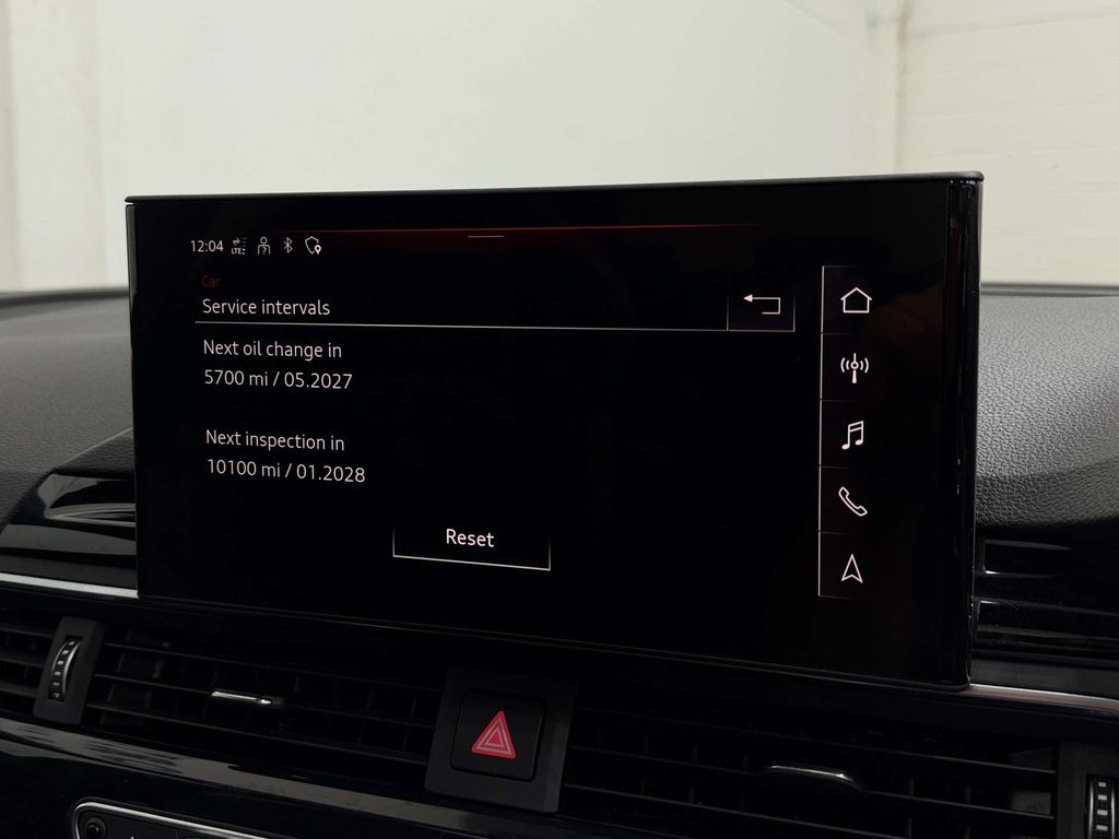 Audi RS4 Carbon Black Black #41
