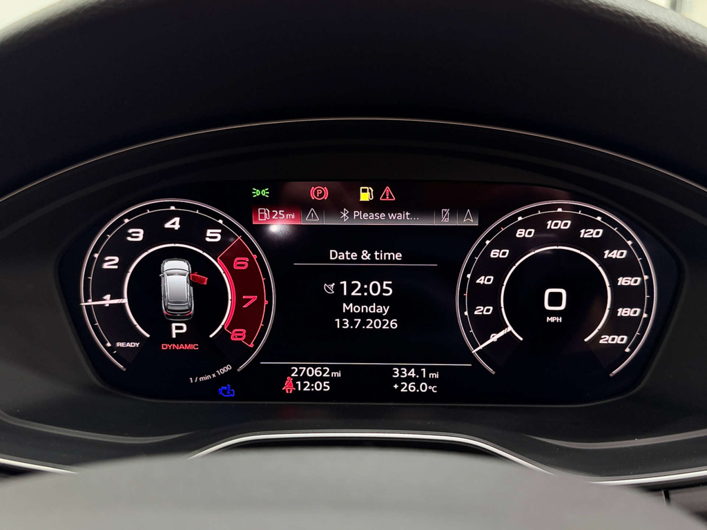 Audi RS4 Carbon Black Black #20