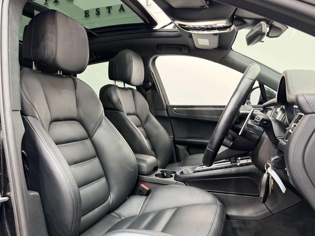 Porsche Macan 2 L T 4Wd  #2