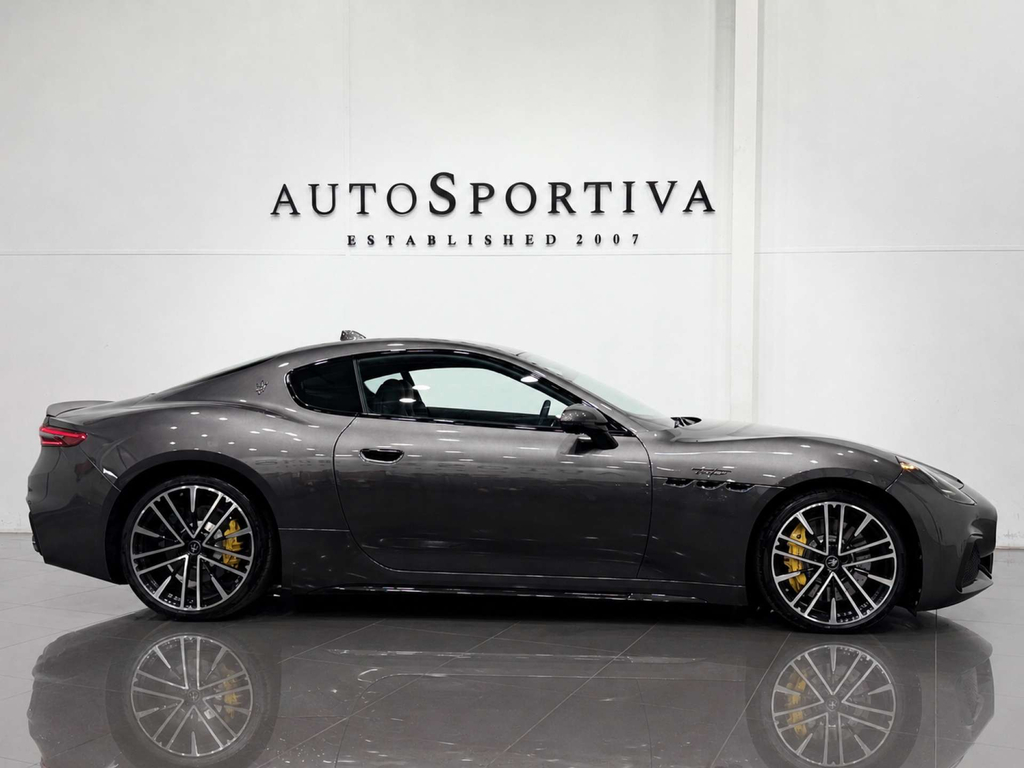 Maserati GranTurismo 3 L Trofeo 4X4 4Wd  #3