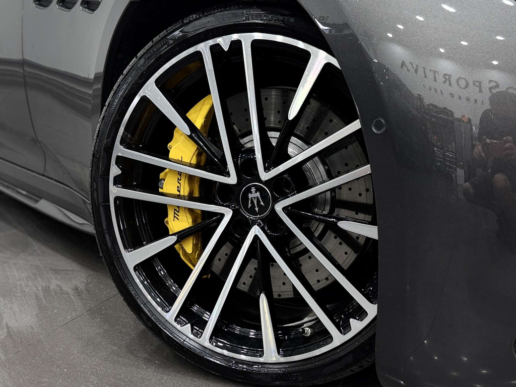 Maserati GranTurismo 3.0 V6 Trofeo  #10