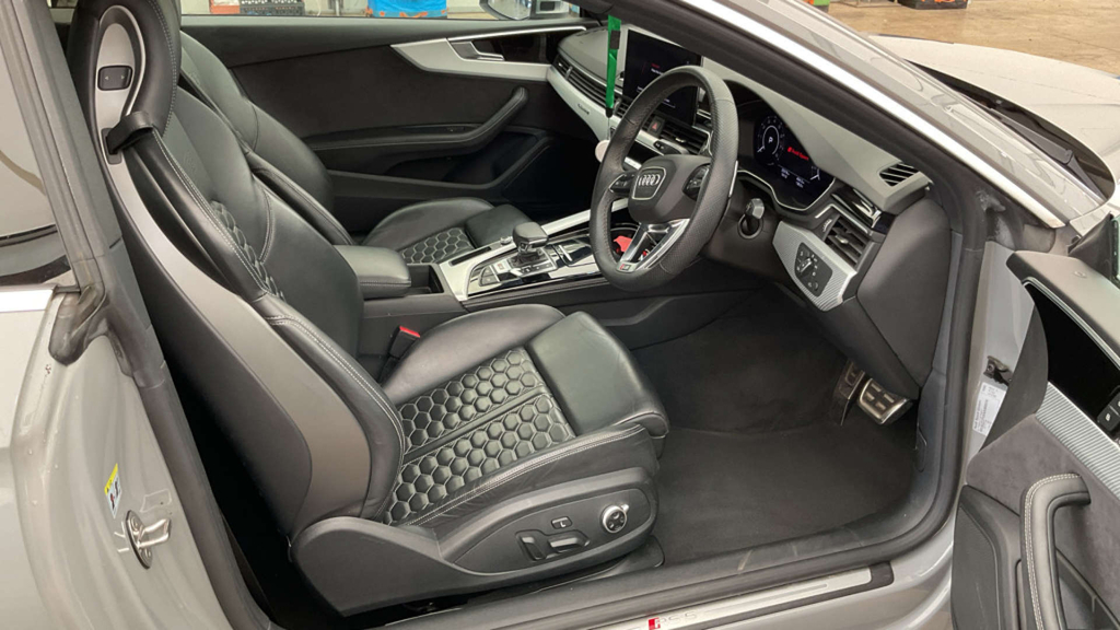 Audi RS5 2.9 L Rs 5 Tfsi 4Wd #2