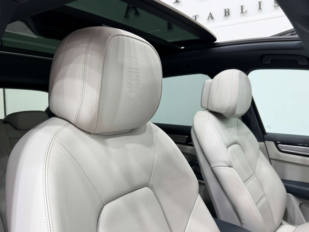 Porsche Cayenne V8 S Tiptronic S Black #30