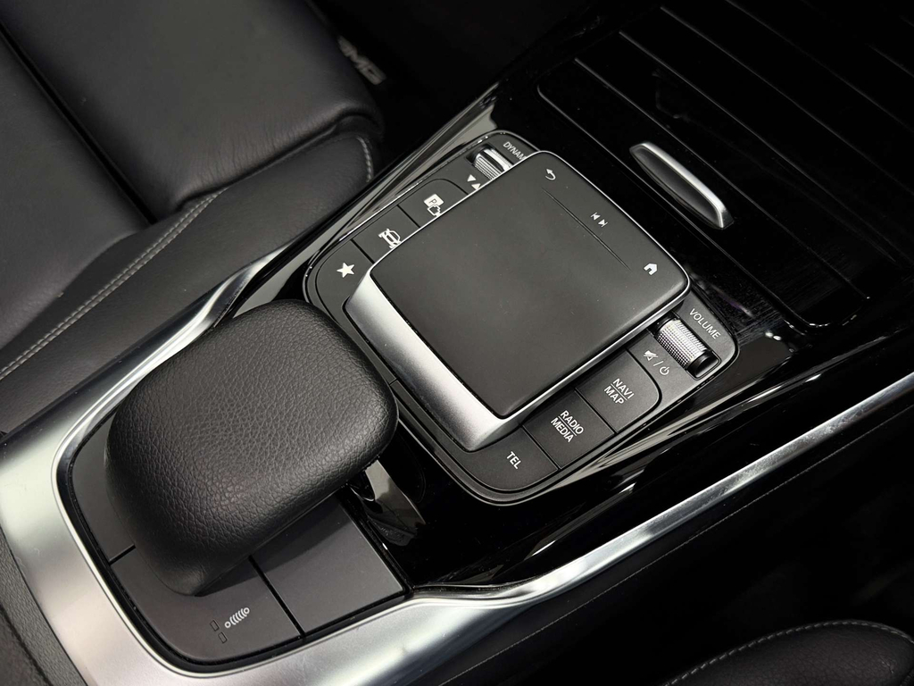 Mercedes-Benz A Class 200 Exclsve Launch Ed M Black #38