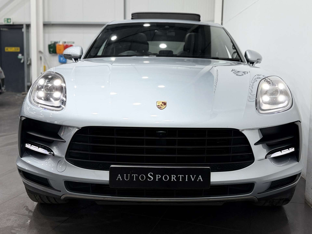 Porsche Macan 2 L 4Wd RJ70OJH  #6