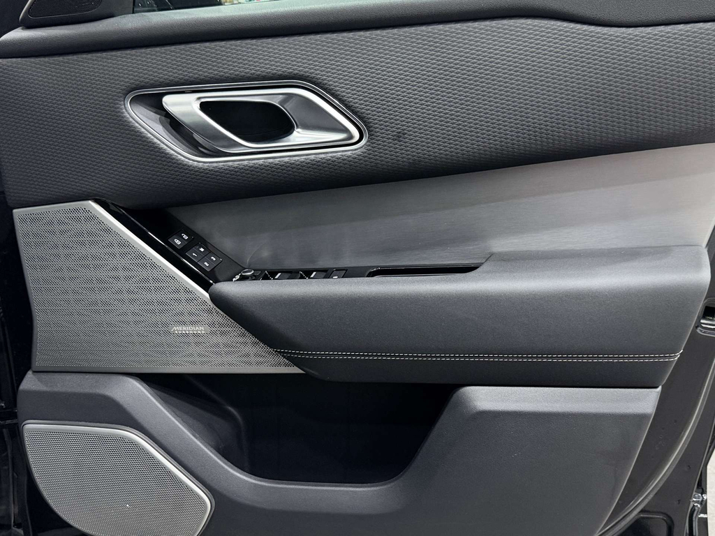 Land Rover Range Rover Velar P250 Velar Edition Grey #25