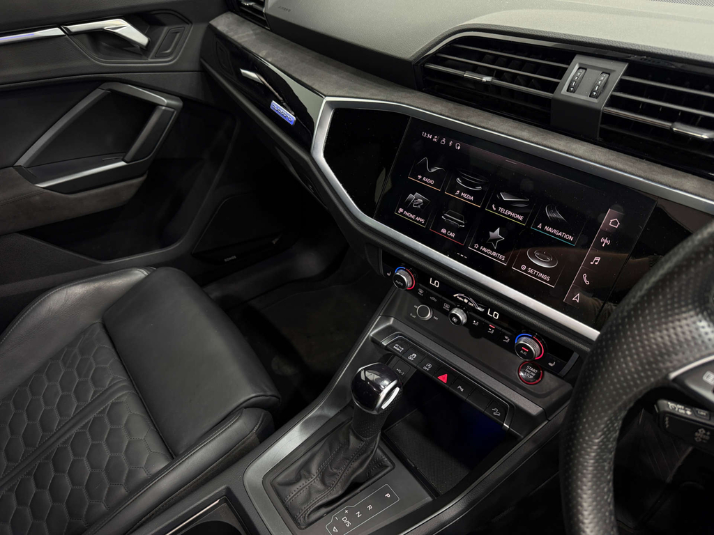 Audi RS Q3 Tfsi Vorsprung Black #31