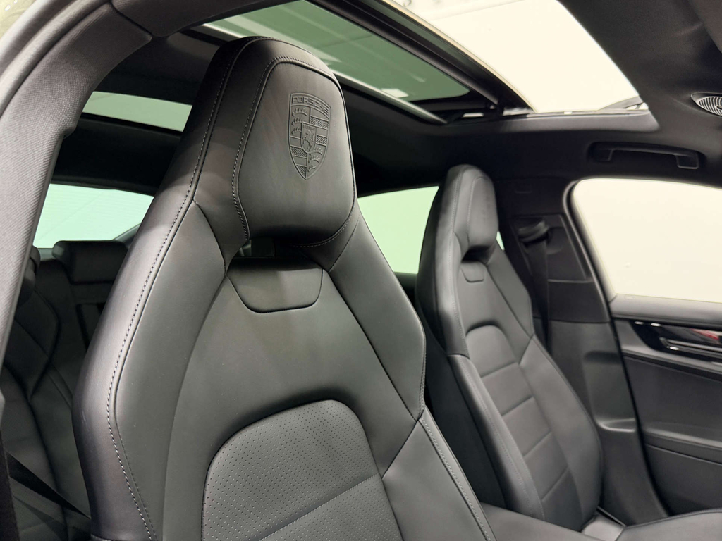 Porsche Panamera 4 E-hybrid 2024 2025 Green #40