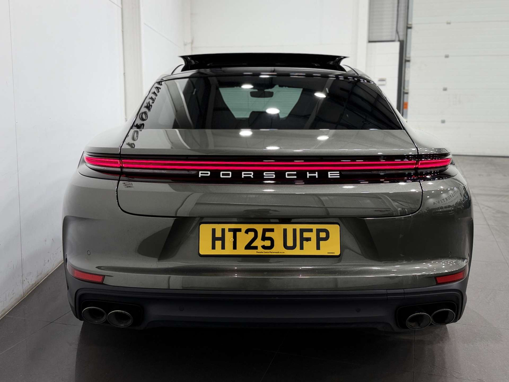 Porsche Panamera 4 E-hybrid 2024 2025 Green #9