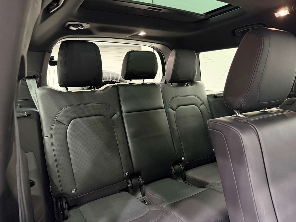 Land Rover Defender D300 Mhev X-dynamic Hse White #11