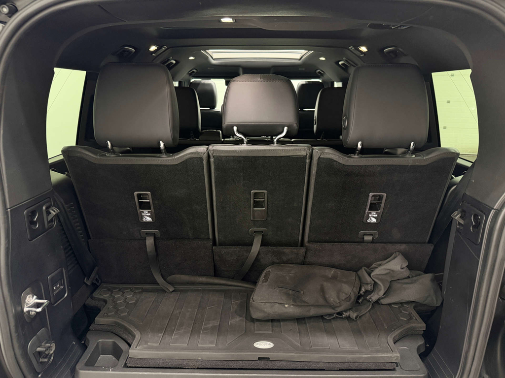Land Rover Defender D300 Mhev X-dynamic Hse White #22