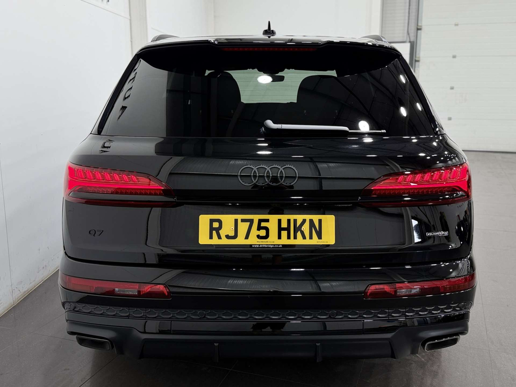 Audi Q7 3 L Black Edition 55 Tfsi Quattro 4Wd #6