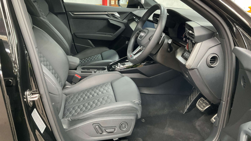 Audi RS3 2.5 L Rs 3 Vorsprung Tfsi 4Wd #2