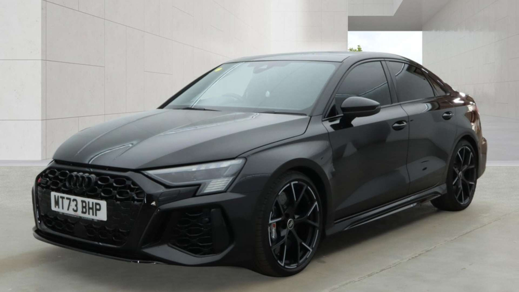 Audi RS3 2.5 L Rs 3 Vorsprung Tfsi 4Wd