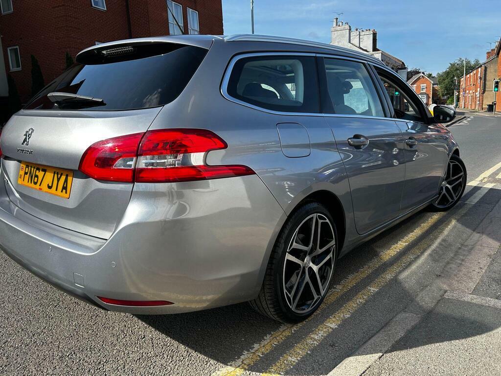 Peugeot 308 SW Active Sw Hdi Blue #7