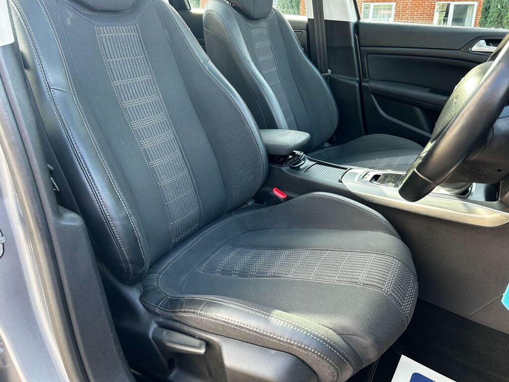 Peugeot 308 SW Active Sw Hdi Blue #16