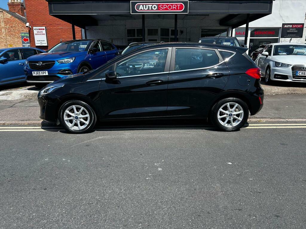 Ford Fiesta 1.1 Ti-vct Zetec Euro 6 S S Black