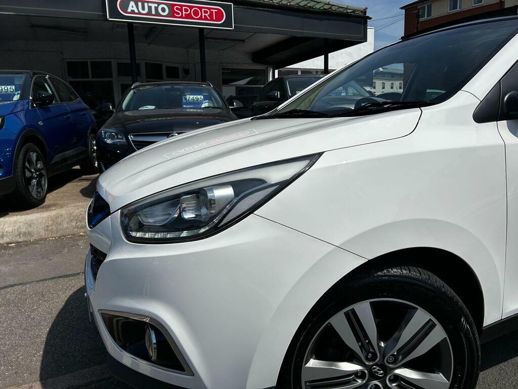 Hyundai Ix35 1.7 Crdi Go Euro 5 White #2