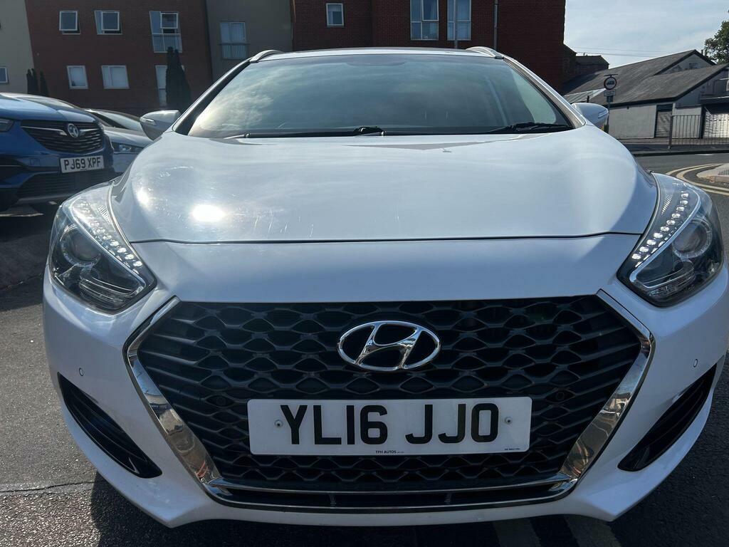 Hyundai I40 1.7 Crdi Blue Drive Se Nav Business Tourer Euro 6 White #4