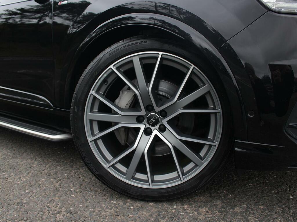 Audi Q7 Vorsprung Black #5
