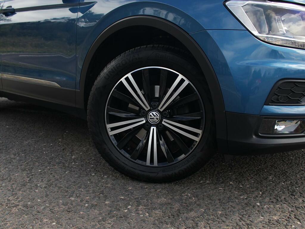 Volkswagen Tiguan Se Navigation Blue #4