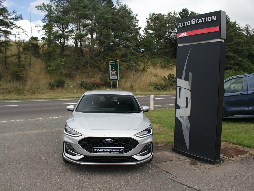 Ford Focus St-line X Silver
