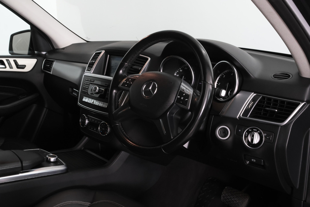 Mercedes-Benz M Class Grey #14