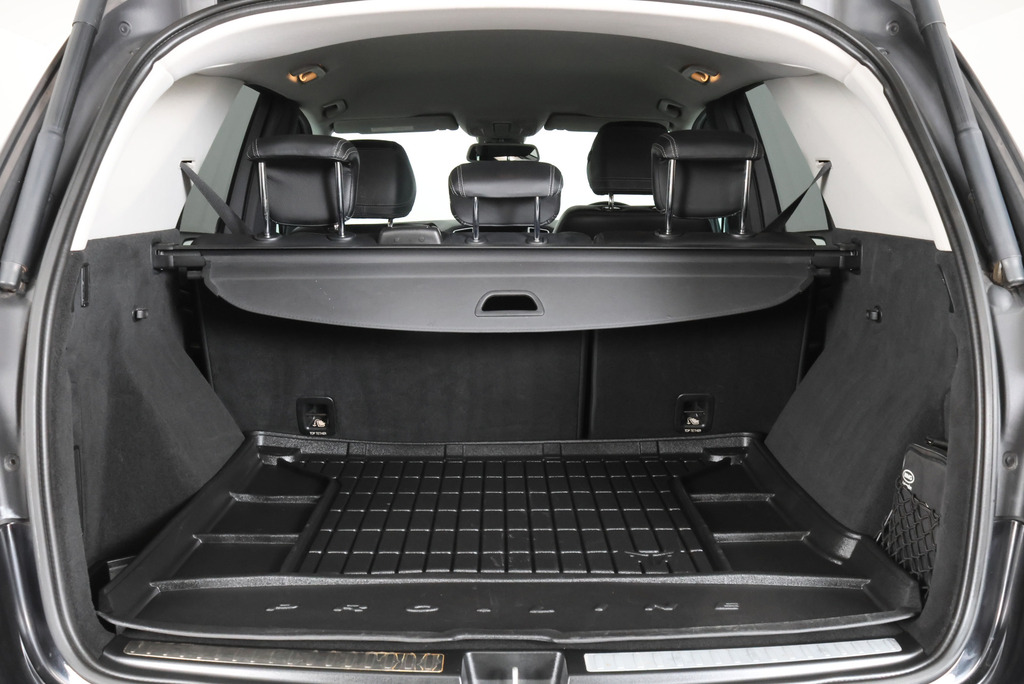 Mercedes-Benz M Class Grey #54