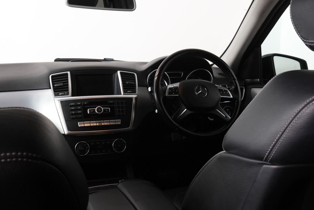 Mercedes-Benz M Class Grey #47