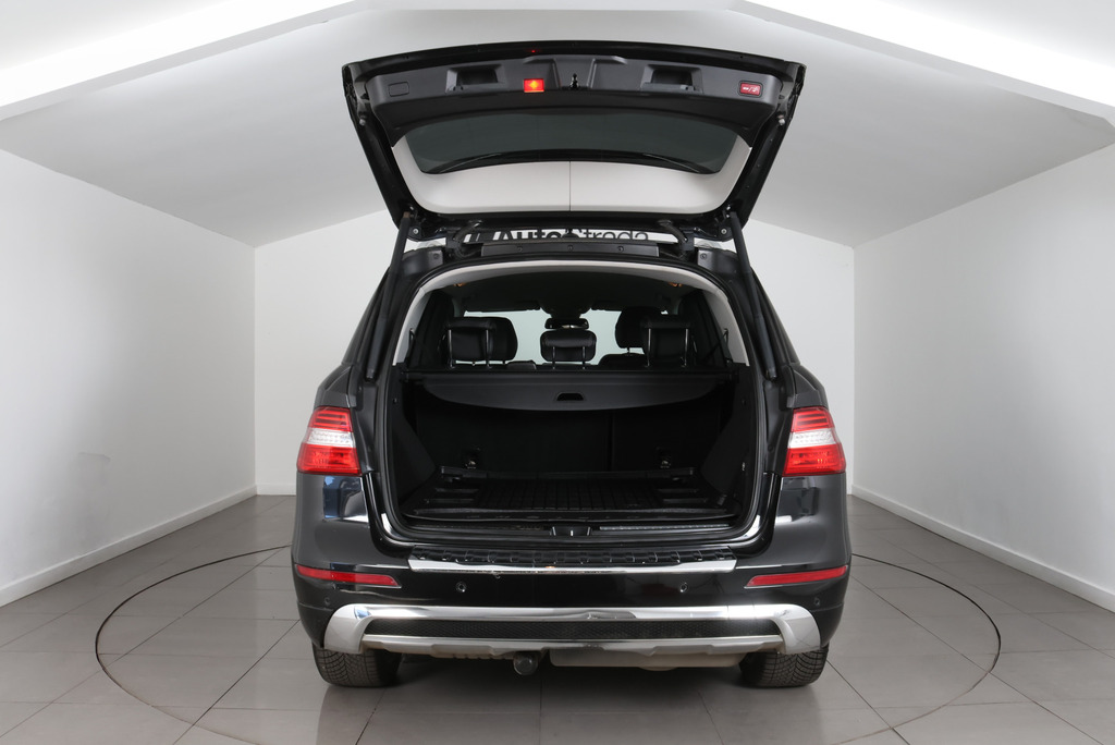 Mercedes-Benz M Class Grey #7