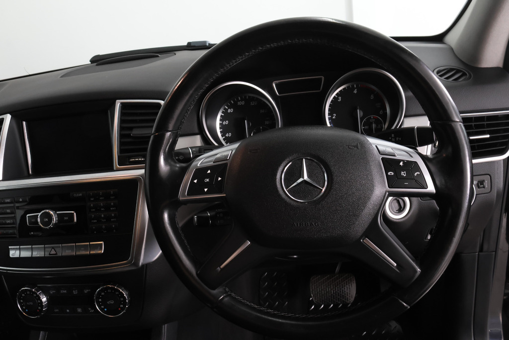Mercedes-Benz M Class Grey #15
