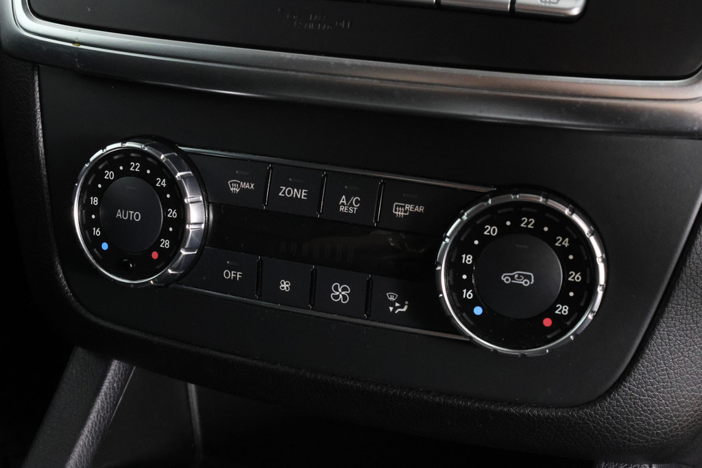 Mercedes-Benz M Class Grey #28