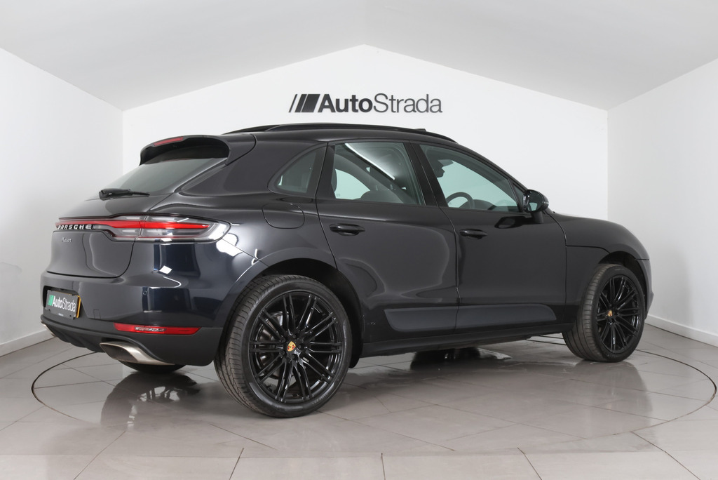 Porsche Macan Pdk Black #5