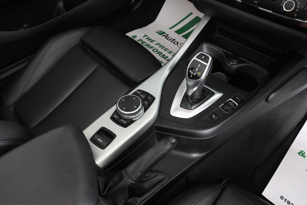 BMW 2 Series 218I Sport Black #34