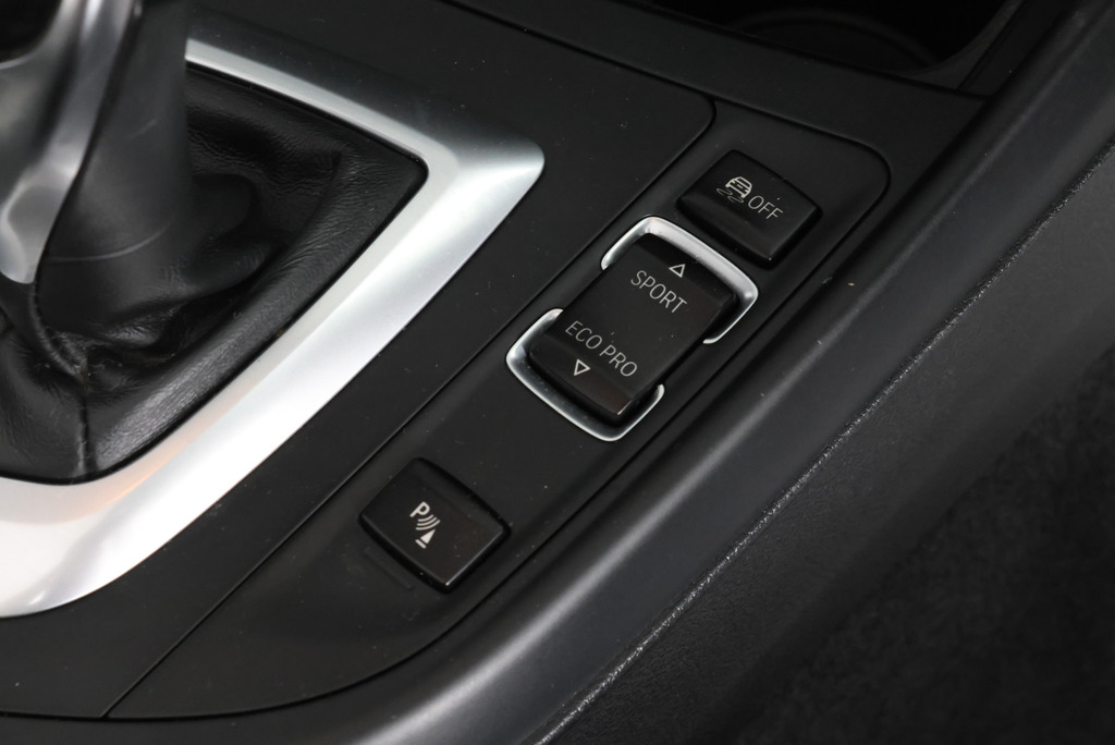 BMW 2 Series 218I Sport Black #38