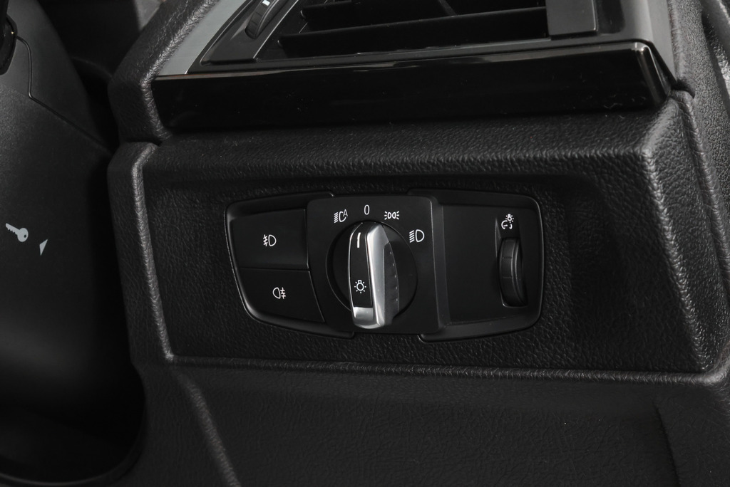 BMW 2 Series 218I Sport Black #24