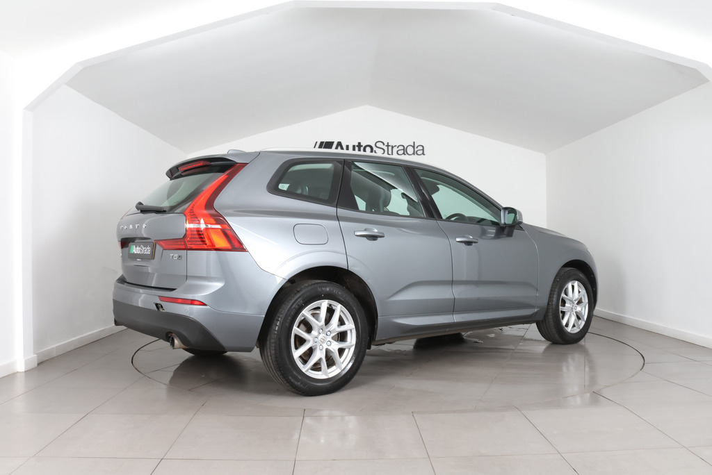 Volvo XC60 T5 Momentum Awd Grey #5