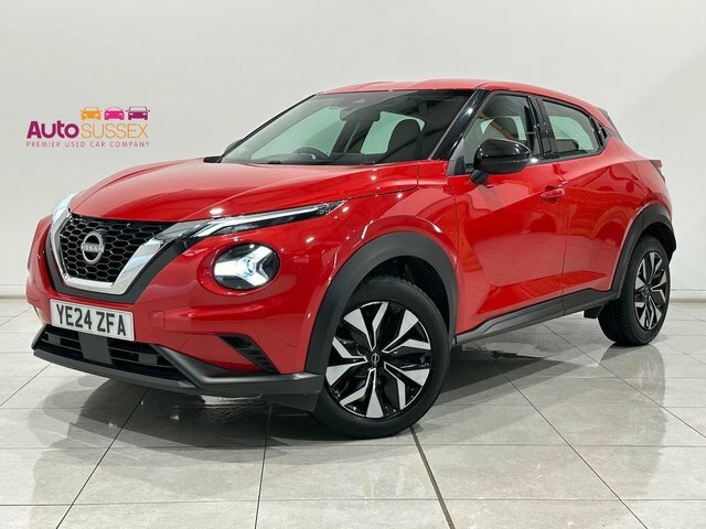 Nissan Juke Dig-t Acenta Dct Red