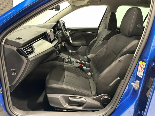 Skoda Kamiq Tsi Se Drive Euro WJ23NWY Blue #3