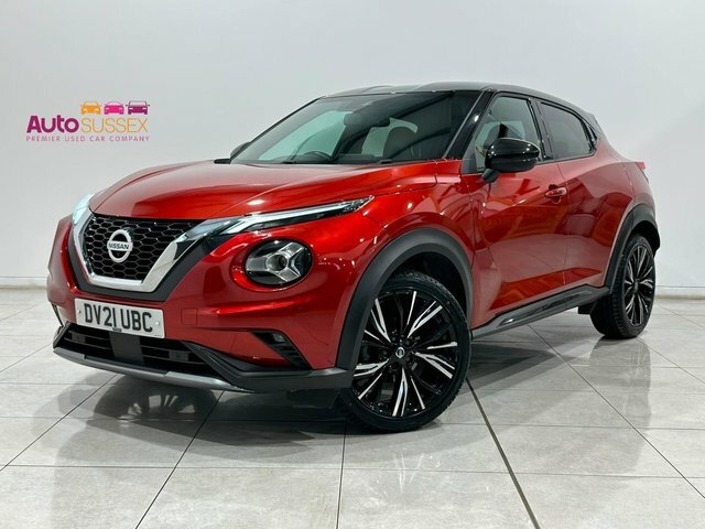 Nissan Juke Dig-t Tekna Euro 6 Red