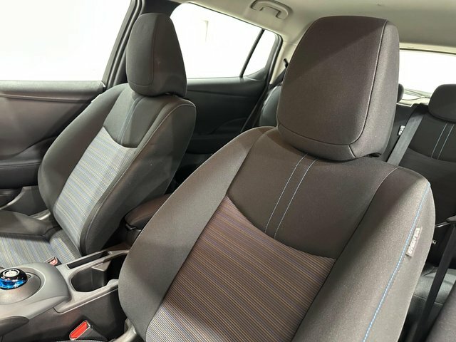 Nissan Leaf Acenta Auto 5dr NL72YEE Red #5