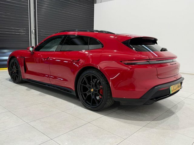 Porsche Taycan Plus 93.4Kwh Gts Sport Red #3