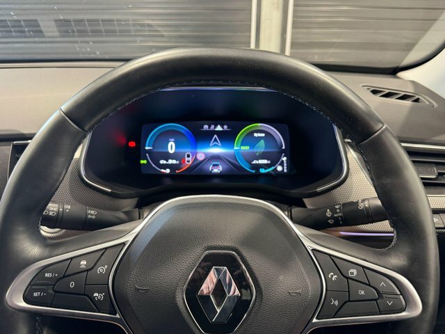 Renault Arkana S Edition White #11