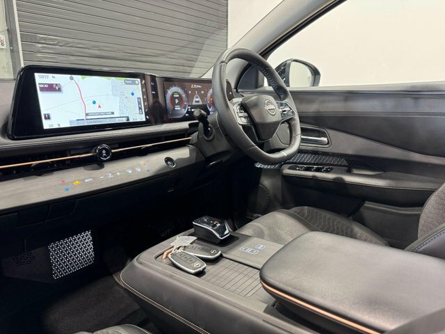 Nissan Ariya Advance 7.4Kw Black #3