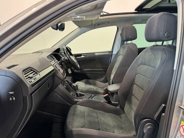 Volkswagen Tiguan Tdi R-line Tech White #2