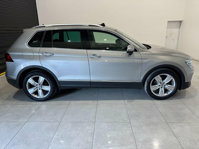 Volkswagen Tiguan Tdi R-line Tech White #8